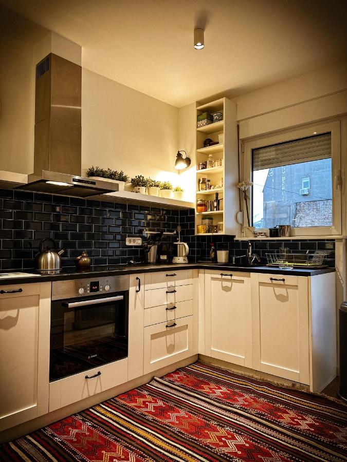 Nevski Apartment *